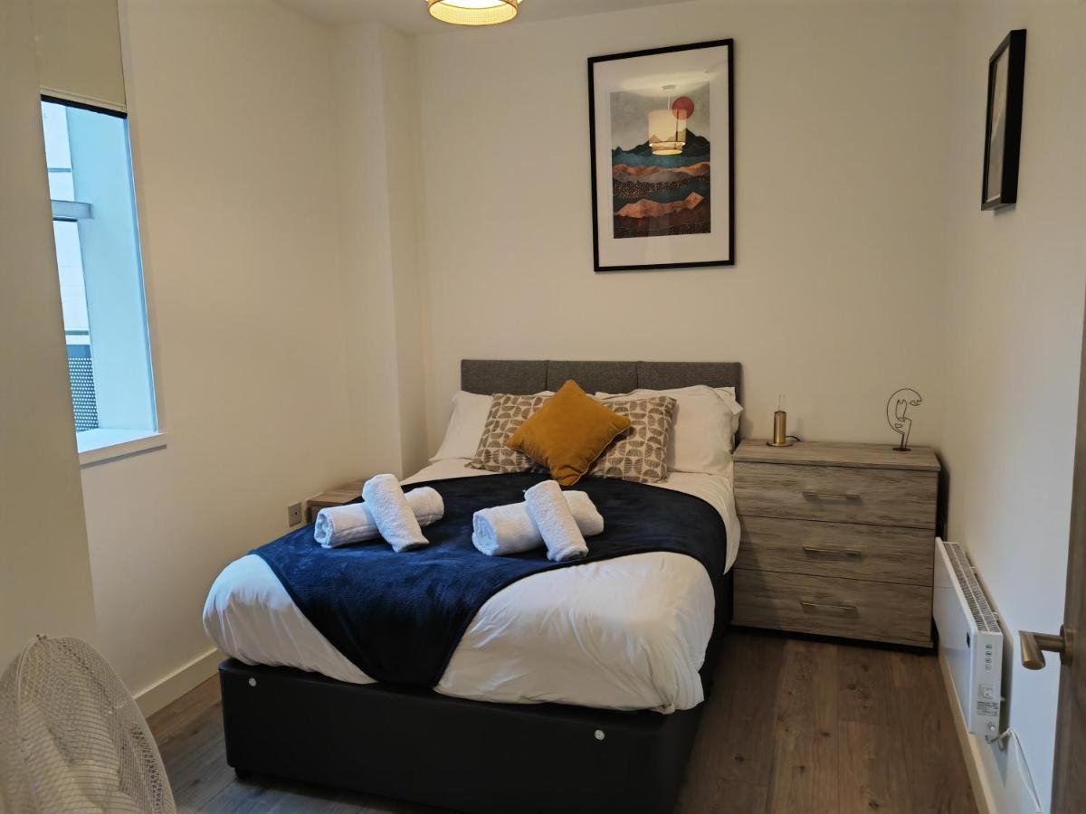 404 Bayard Plaza 2 Bedroom Apartment With Outside Terrace Peterborough Eksteriør bilde